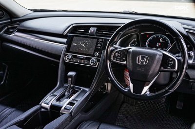2019 Honda CIVIC 1.8 FC  EL Sedan