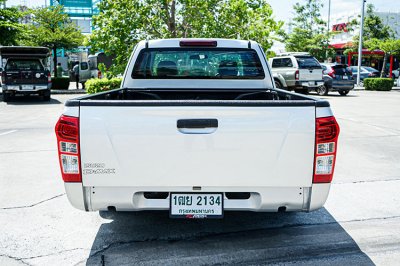 2016 ISUZU D-MAX 2.5 L  SPACECAB