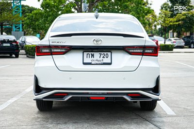 2023 Toyota Yaris Ativ 1.2  Premium Sedan