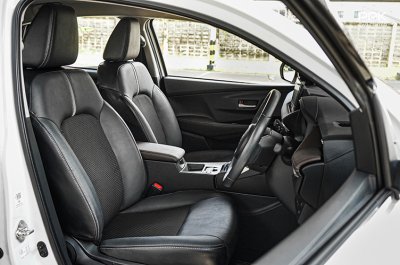 2023 Toyota Yaris Ativ 1.2  Premium Sedan