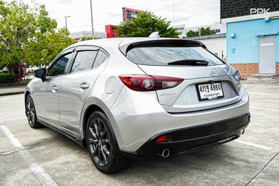 2015 Mazda 3 2.0 S Sports Hatchback