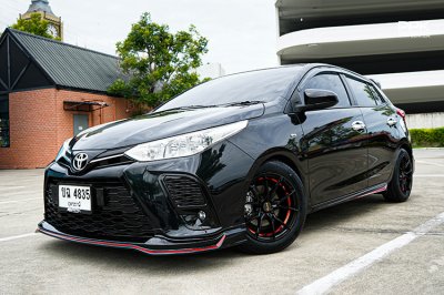 2021 Toyota YARIS 1.2  Entry Hatchback