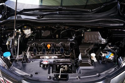 2015 Honda HR-V 1.8 E SUV