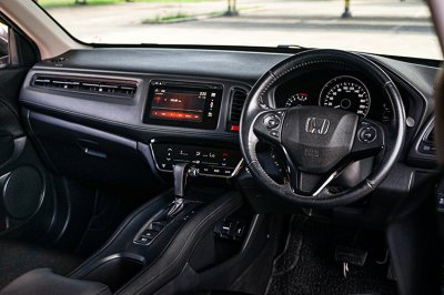 2015 Honda HR-V 1.8 E SUV