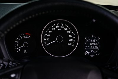 2015 Honda HR-V 1.8 E SUV