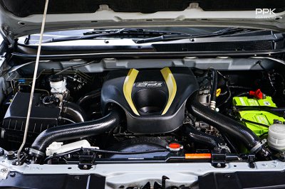 2015 Isuzu MU-X 3.0  DVD SUV
