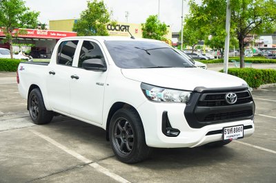 2021 TOYOTA HILUX REVO 2.4 MID Z EDITION DOUBLE CAB