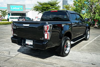 2021 ISUZU D-MAX HI-LANDER CAB-4 1.9 Ddi Z