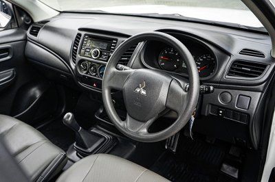 2022 Mitsubishi Triton 2.5 GL Single Cab