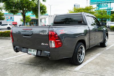 2023 Toyota HILUX REVO 2.4 Smart Cab Z Edition Entry Pickup