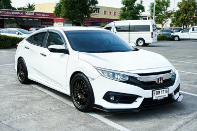 2017 Honda CIVIC 1.8 FC EL