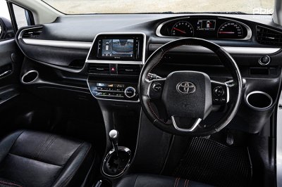 2022 Toyota SIENTA 1.5 V Wagon