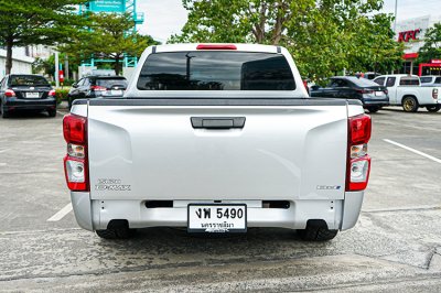 2022 Isuzu D-Max 1.9 S Cab-4