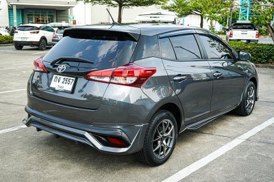 2022 Toyota YARIS 1.2 Entry