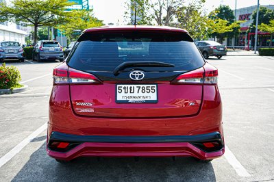 2019 Toyota YARIS 1.2 E