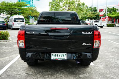 2022 Toyota Hilux Revo 2.4 Smart Cab Z Edition Entry