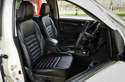 2020 Isuzu MU-X 3.0  The Onyx