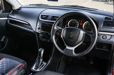 2018 Suzuki SWIFT 1.2 GLX