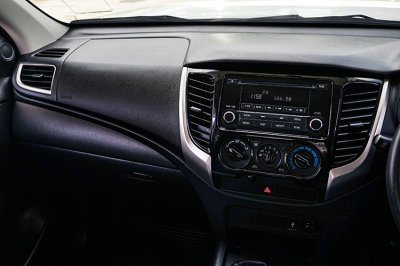 2020 Mitsubishi Triton 2.5 GLX Mega Cab