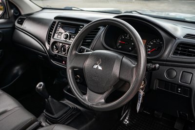 2022 Mitsubishi Triton 2.5 GL Single Cab