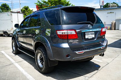 2010 Toyota FORTUNER 3.0 V 4WD SUV