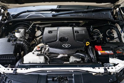 2017 Toyota Fortuner 2.8  TRD Sportivo SUV