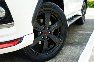 2017 Toyota Fortuner 2.8  TRD Sportivo SUV