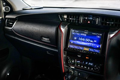 2017 Toyota Fortuner 2.8  TRD Sportivo SUV