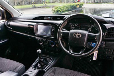 2023 Toyota Hilux Revo 2.4 Smart Cab Z Edition Entry