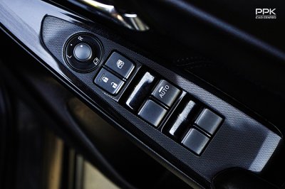 2019 Mazda 2 1.3  High Connect Sedan