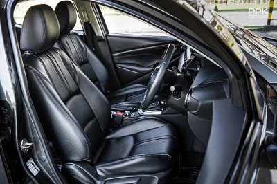 2019 Mazda 2 1.3  High Connect Sedan