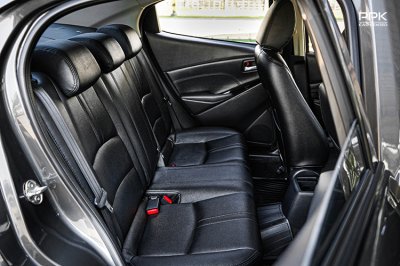 2019 Mazda 2 1.3  High Connect Sedan