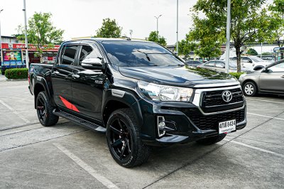 2016 TOYOTA HILUX REVO 2.4 G NAVI PRERUNNER DOUBLE CAB