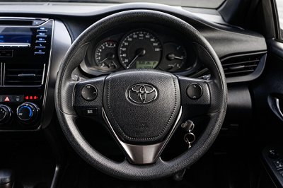 2021 Toyota Yaris 1.2 Entry Hatchback