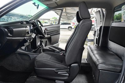 2020 Toyota Hilux Revo 2.4 J Plus Smart Cab Z Edition