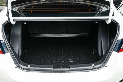 2022 Mazda 2 1.3 S Leather