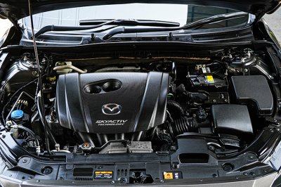 2016 Mazda 3 2.0 S Sports Hatchback