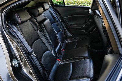 2016 Mazda 3 2.0 S Sports Hatchback