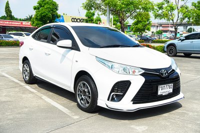2022 Toyota Yaris Ativ 1.2 Entry