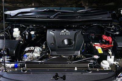 2016 Mitsubishi Triton 2.4 GLS Plus Mega Cab