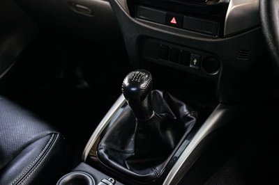 2016 Mitsubishi Triton 2.4 GLS Plus Mega Cab