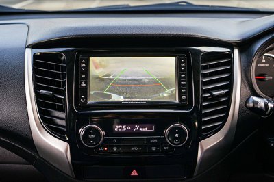 2016 Mitsubishi Triton 2.4 GLS Plus Mega Cab