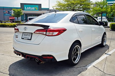 2017 Toyota Yaris Ativ 1.2  J Sedan
