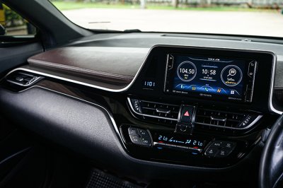 2018 Toyota C-HR 1.8 HV Hi