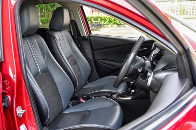 2021 MAZDA MAZDA2 1.3 S Leather