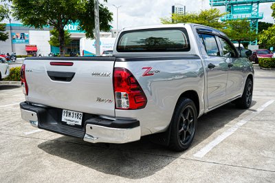 2021 Toyota HILUX REVO 2.4 Double Cab Z Edition Mid