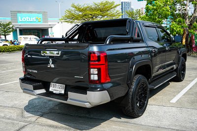 2024 Mitsubishi TRITON 2.4 Double Cab  Plus Ultra Pickup