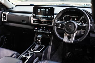 2024 Mitsubishi TRITON 2.4 Double Cab  Plus Ultra Pickup