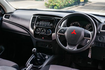 2022 Mitsubishi Triton 2.5 Mega Cab GLX