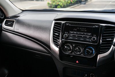 2022 Mitsubishi Triton 2.5 Mega Cab GLX